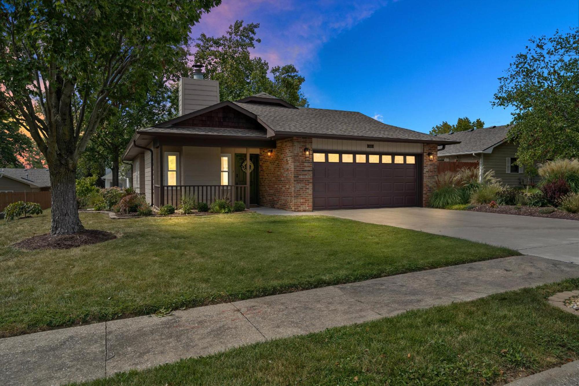 1 5 Miles To Mizzou ~ Spacious & Updated Home~ كولومبيا المظهر الخارجي الصورة